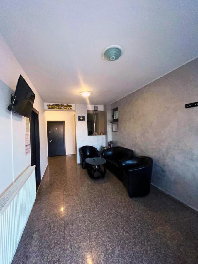 Florencia Studios Köstence Dış mekan fotoğraf