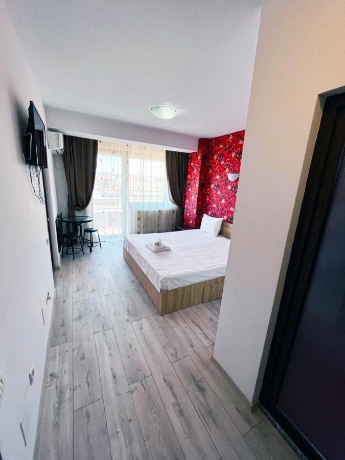 Florencia Studios Köstence Dış mekan fotoğraf