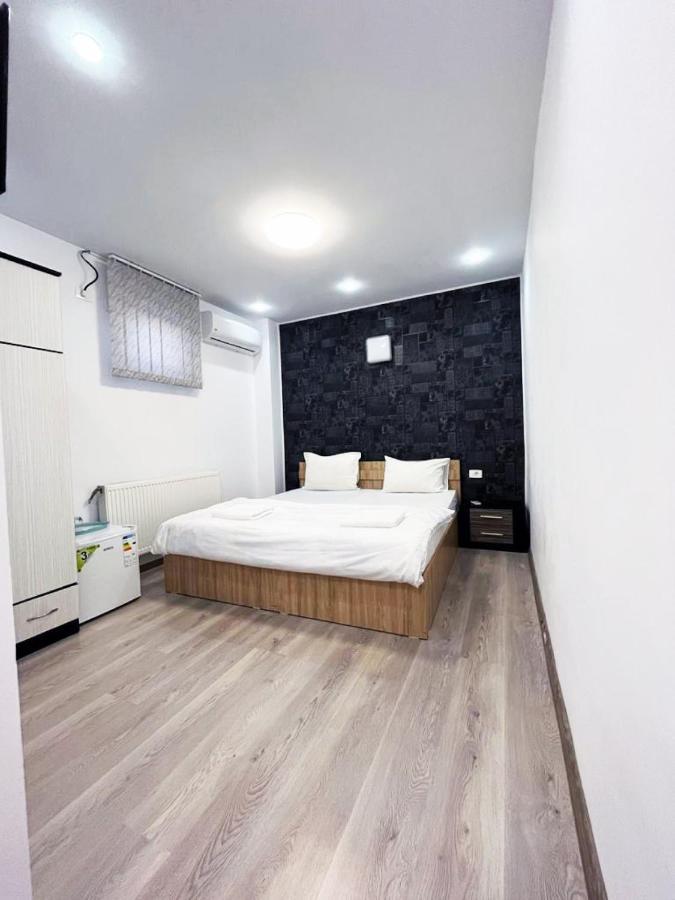 Florencia Studios Köstence Dış mekan fotoğraf