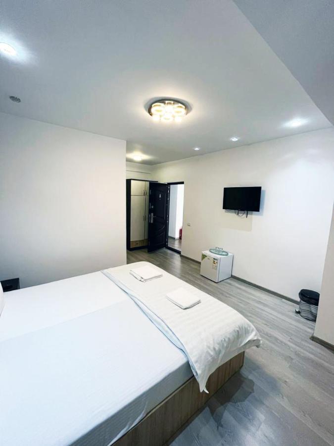 Florencia Studios Köstence Dış mekan fotoğraf